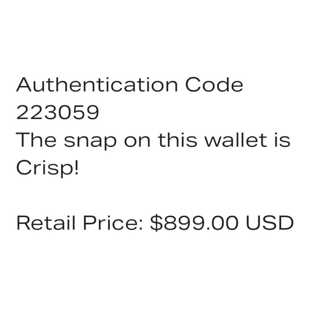Salvatore Ferragamo Vara Bow Continental Wallet Retail $899.00 with COA - Picture 9 of 9